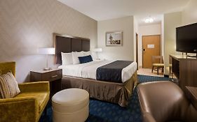 Best Western Plus Tulsa Inn & Suites